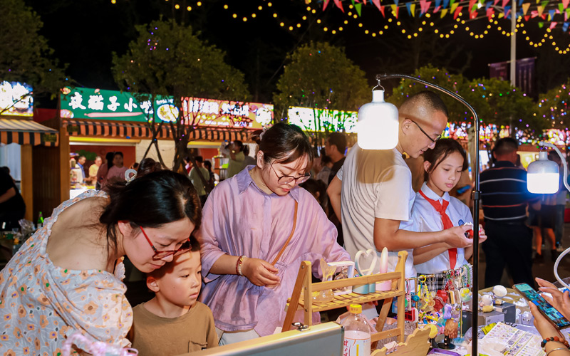 湖北浠水：“煙火夜市”點(diǎn)亮城市煙火氣【4】