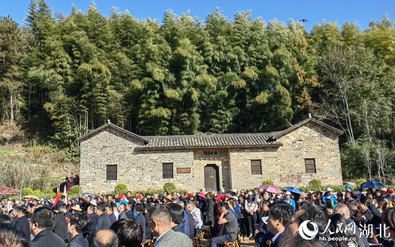 紅二十五軍長(zhǎng)征集結(jié)地郁氏宗祠。人民網(wǎng)記者 郭婷婷攝