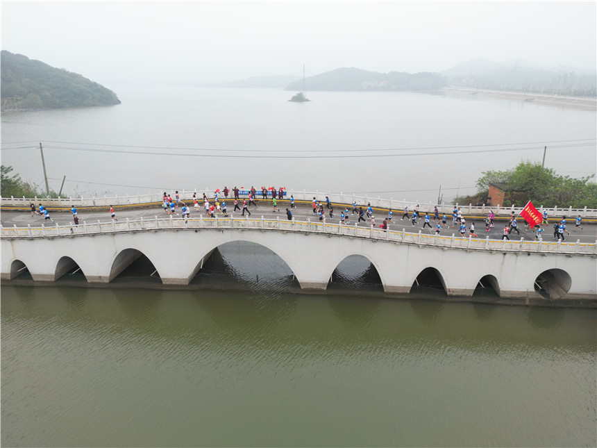 湖北嘉魚：守望長江超級馬拉松 一路奔跑一路皆景【3】