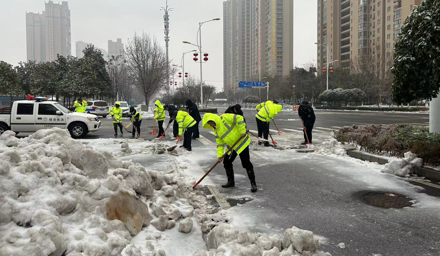 湖北武穴：讓黨旗在除雪保暢一線高高飄揚(yáng)【3】