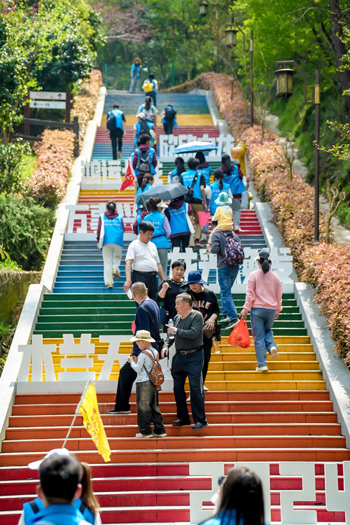 “正青春·賞木蘭”百萬大學(xué)生樂游武漢黃陂